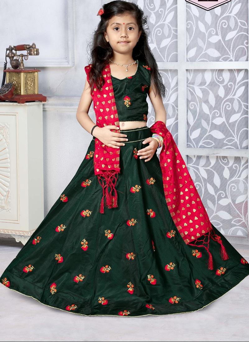 Pretty Designs Party Wear Lehnga Choli Collection With Embroidery Work