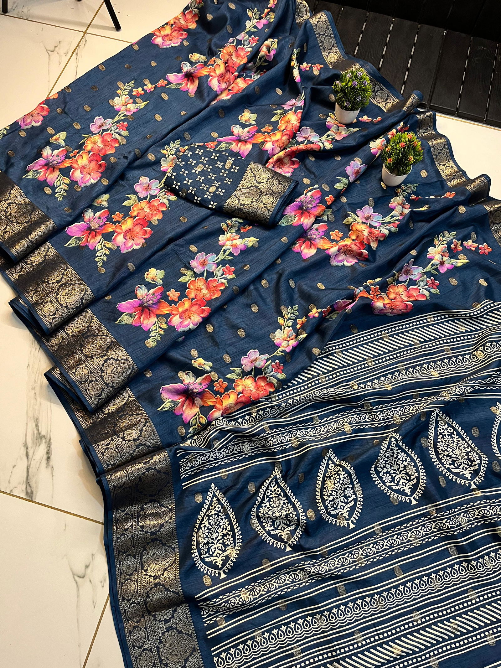 Wow Hit Flower Special Soft Dola Silk Sarees Orders In India