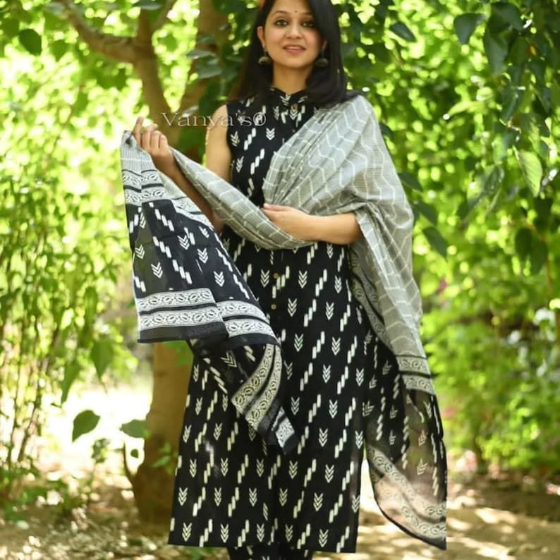 Virat Black Ikkat Print Kurti With Bottom Dupatta Catalog
