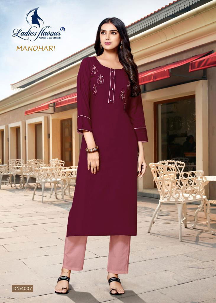 Manohari Fancy Festive Wear Heavy Designer Pure Cotton Kurti