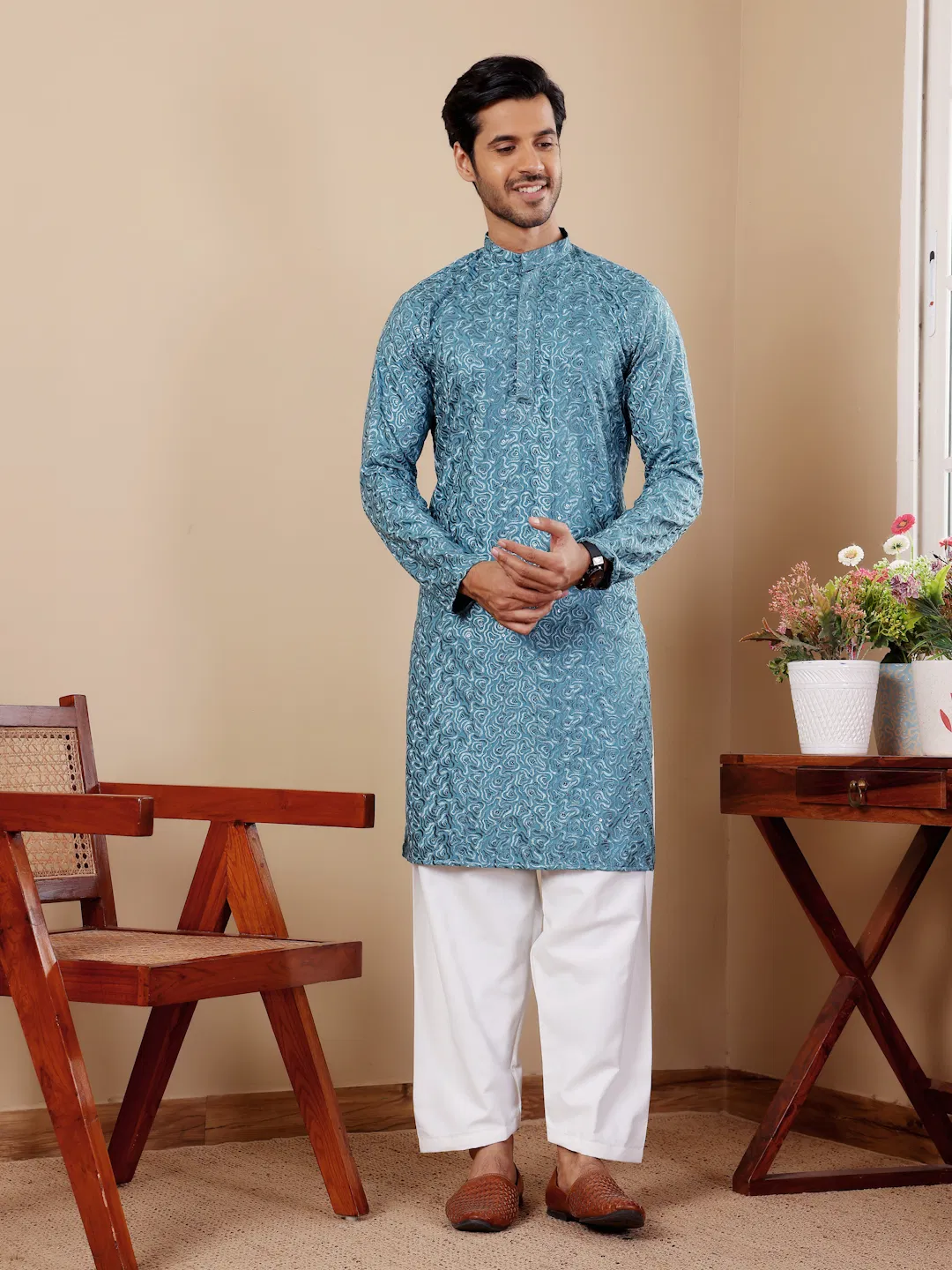 Rw Viscose Chikankari Work Kurta Pyjama Wholesale Suppliers In Mumbai
