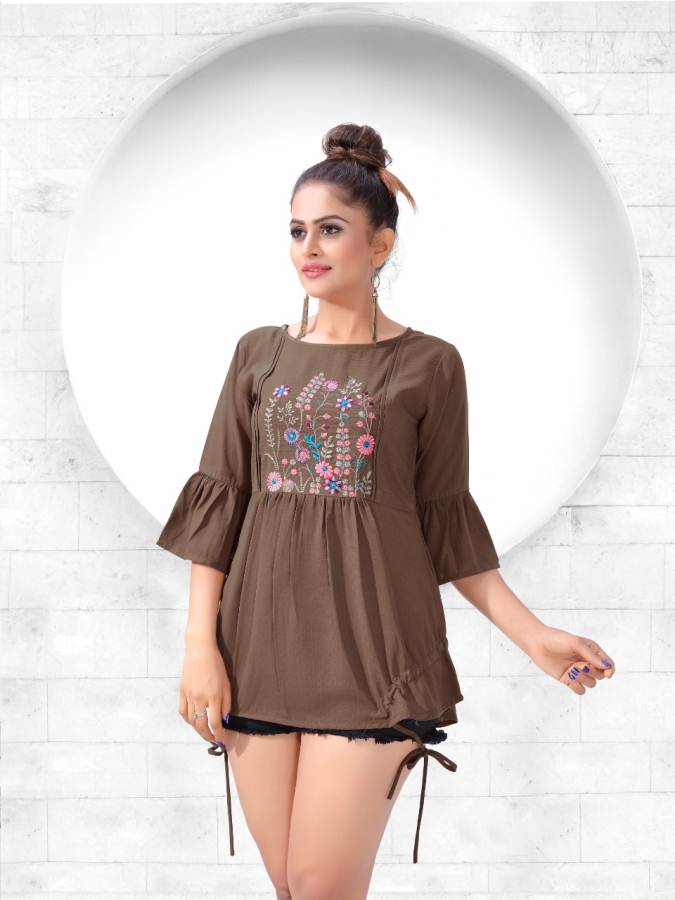 Glame Up Latest Fancy Designer Casual Wear Trendy Western Ladies Short Tops Collection
