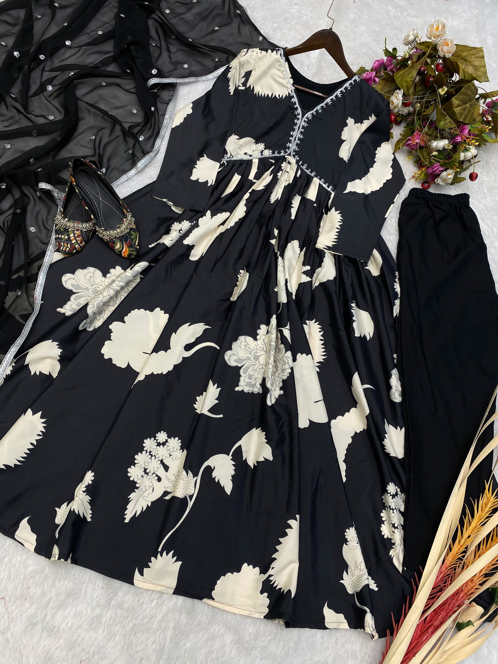 LG 1760 Alia Cut Kurti With Bottom Dupatta Catalog