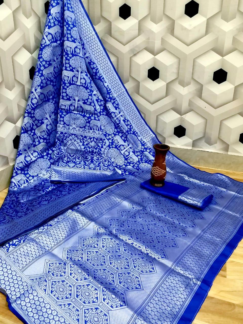 Latest Designer Wedding Wear Party Wear Silver Heavy Designer Printed Kanjivaram Saree Collection 
