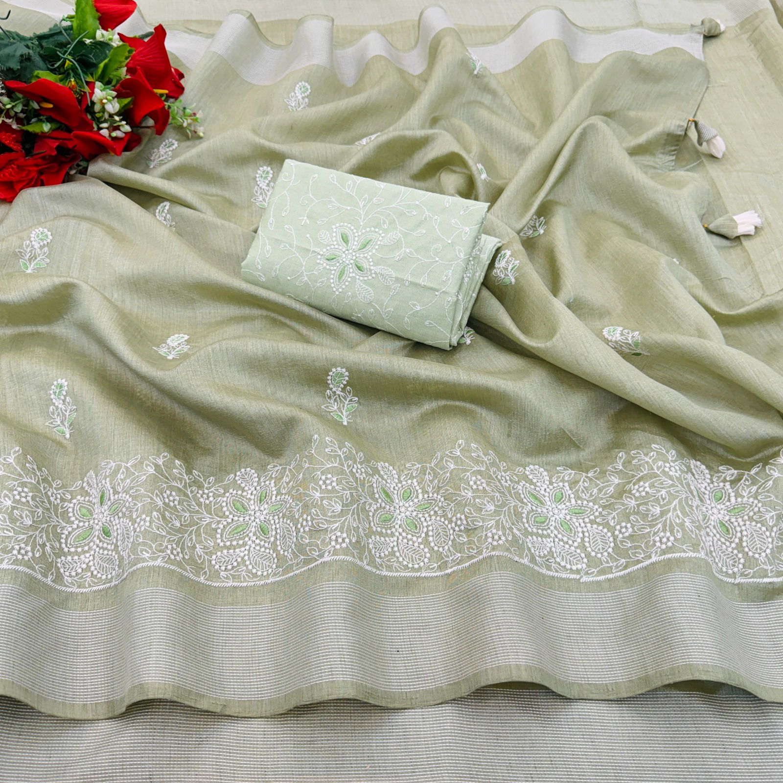 Dhruvi Superhit Treding Cottan Embroidery Designer Sarees Wholesalers In Delhi