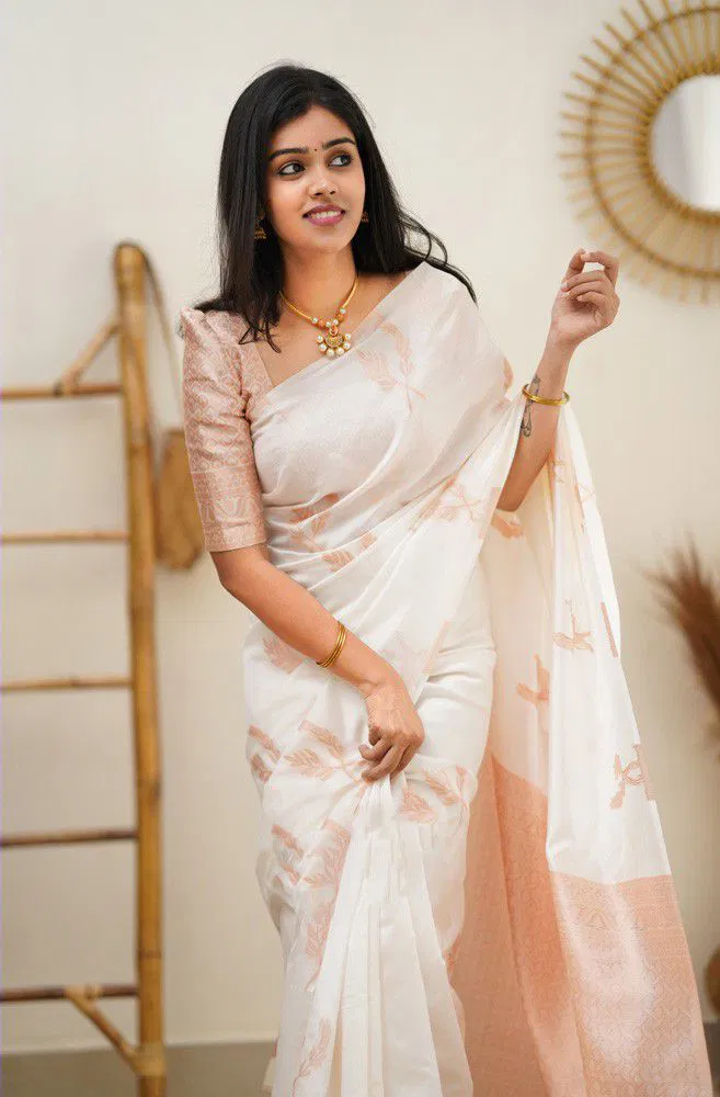 Aab Queen Soft Lichi Silk Saree Wholesale In India