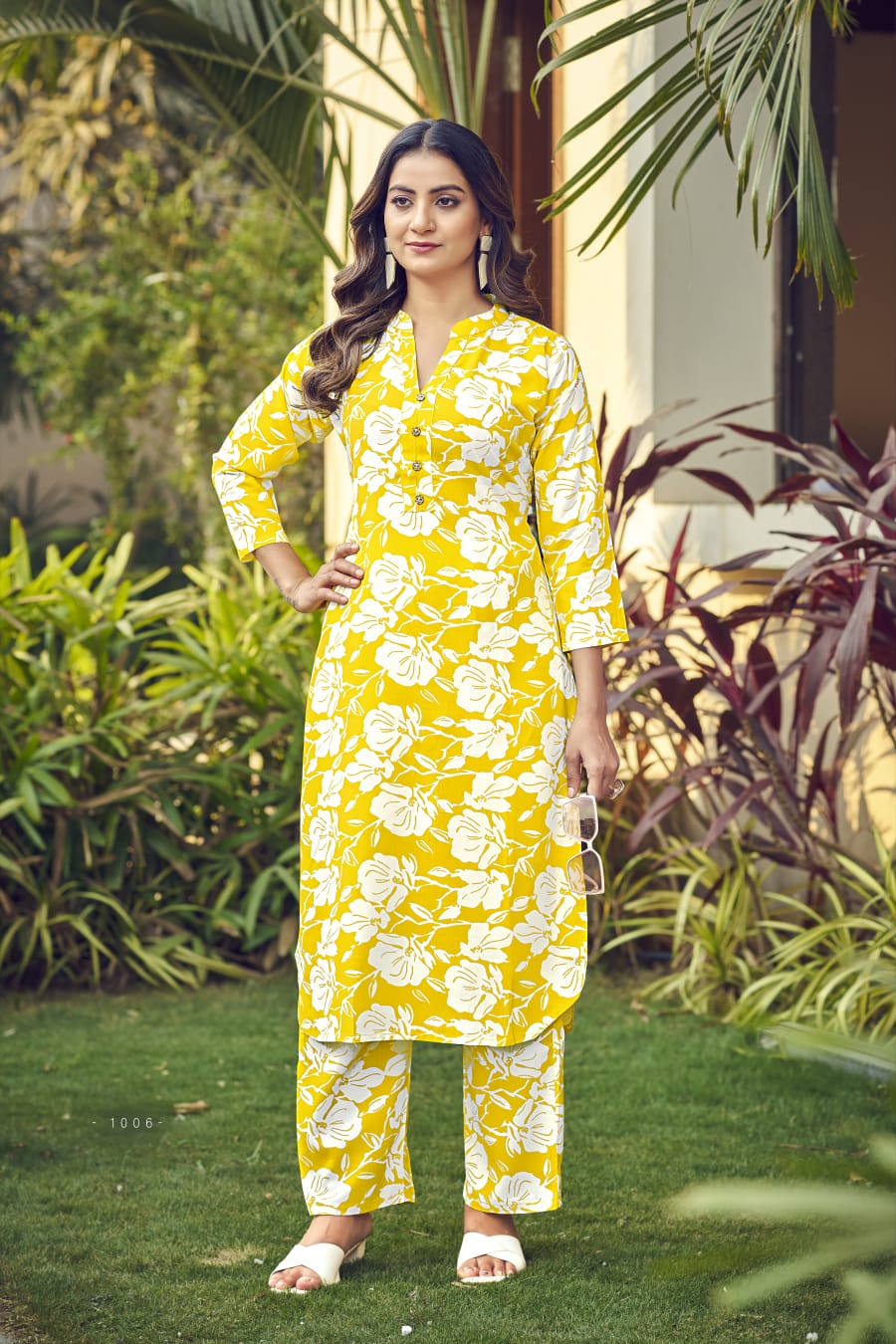 Cinderella Vol 4 By Tips And Tops Rayon Printed Cord Set Wholesale Online