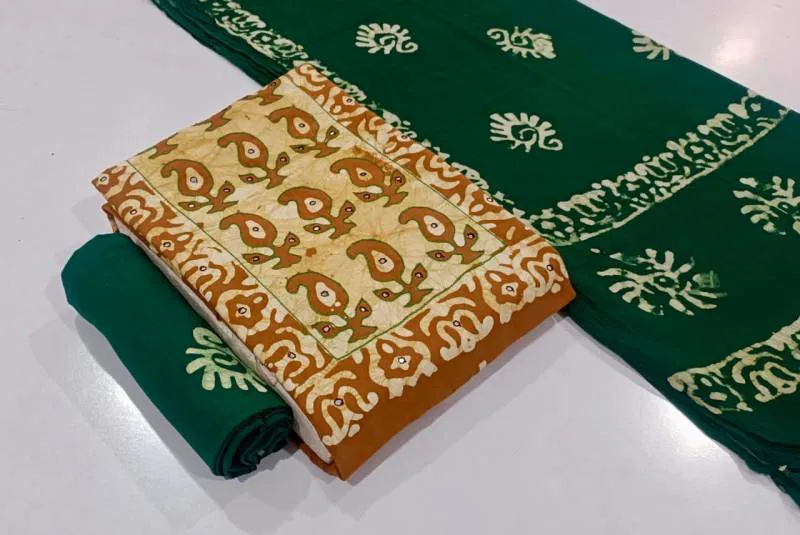 Pehnawa Vol 01 By Jj Rayon Printed Dress Material Suppliers In India