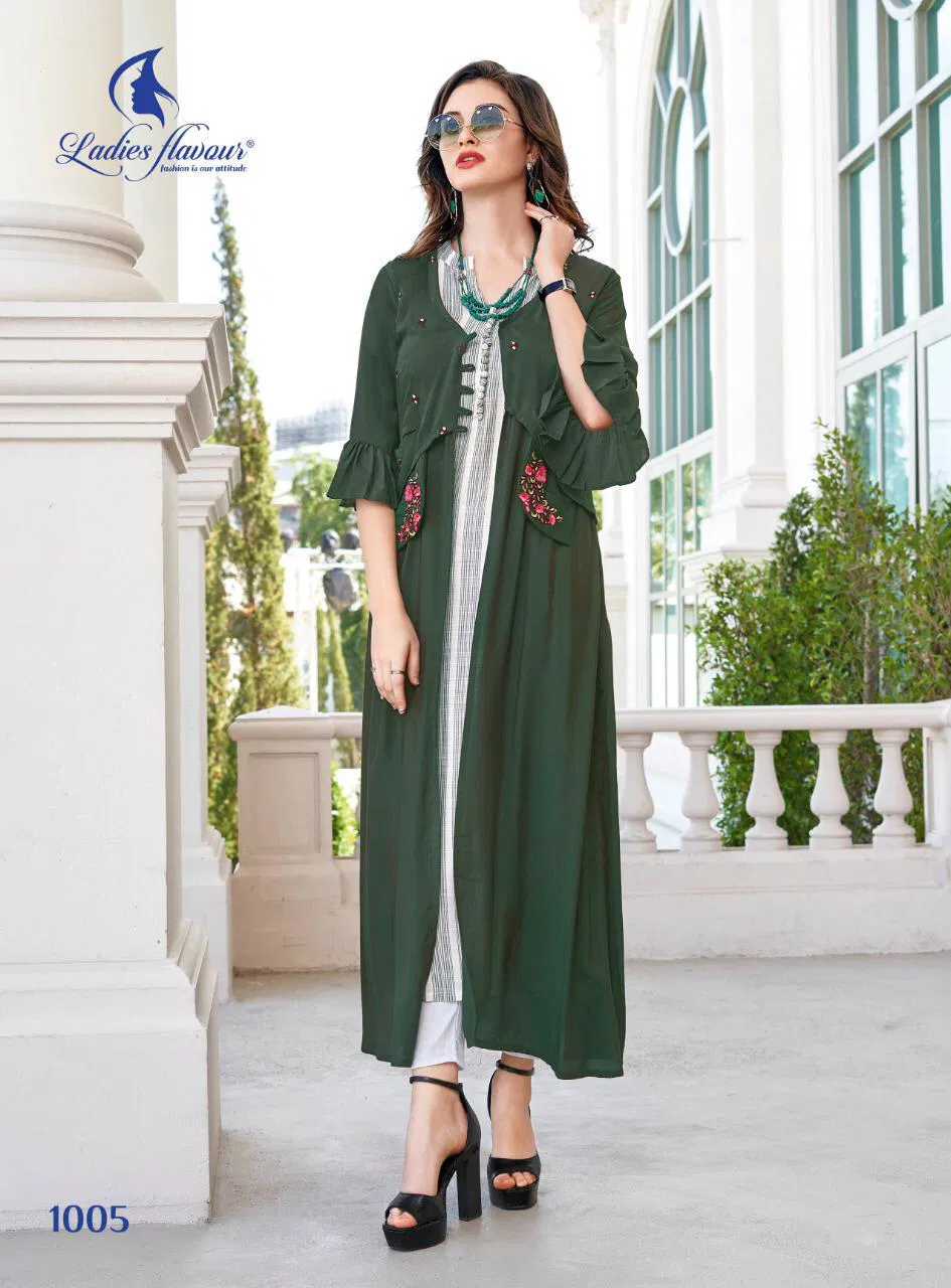 Life Style Vol-4 Ladies Flavour Designer South Cotton Stripes & Rayon Stripes & Mull Cotton & Musline With Embroidery Work Comfy Kurti With Pant 