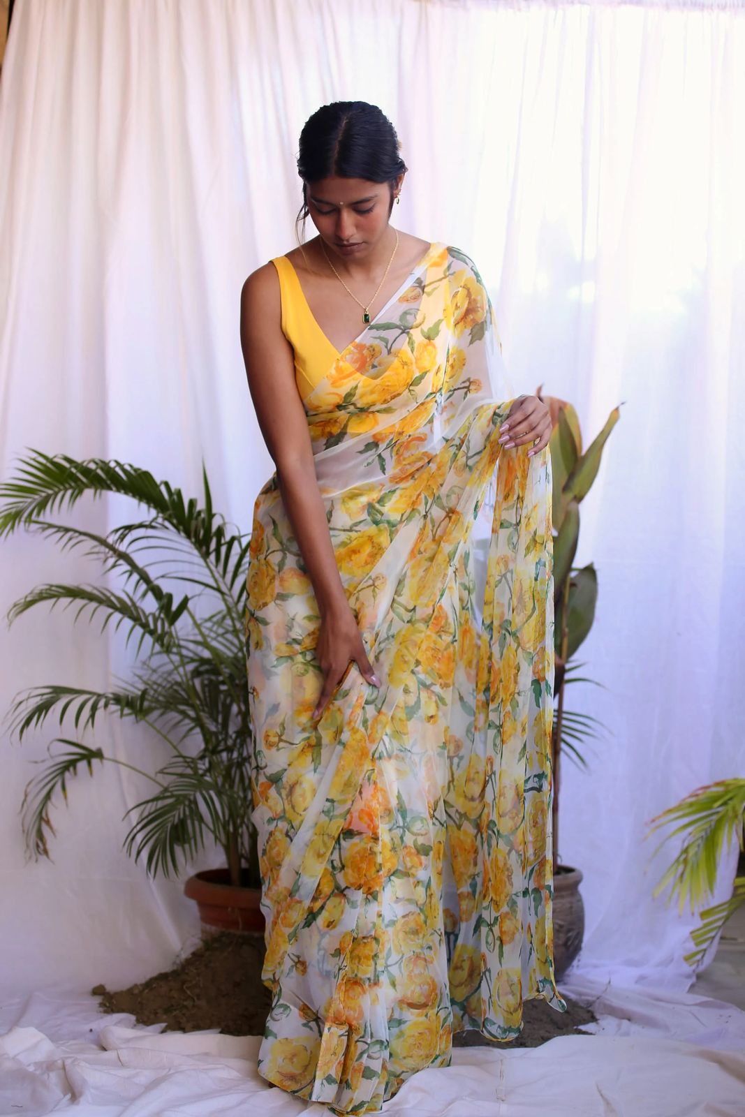 MG 335 Printed Daily Wear Georgette Sarees Catalog