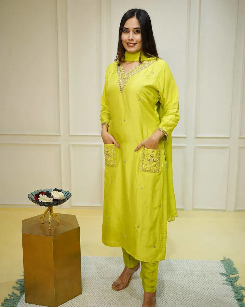 Navya Kurti 97 Embroidered Cotton Kurti Bottom With Dupatta Wholesale Market In Surat With Price