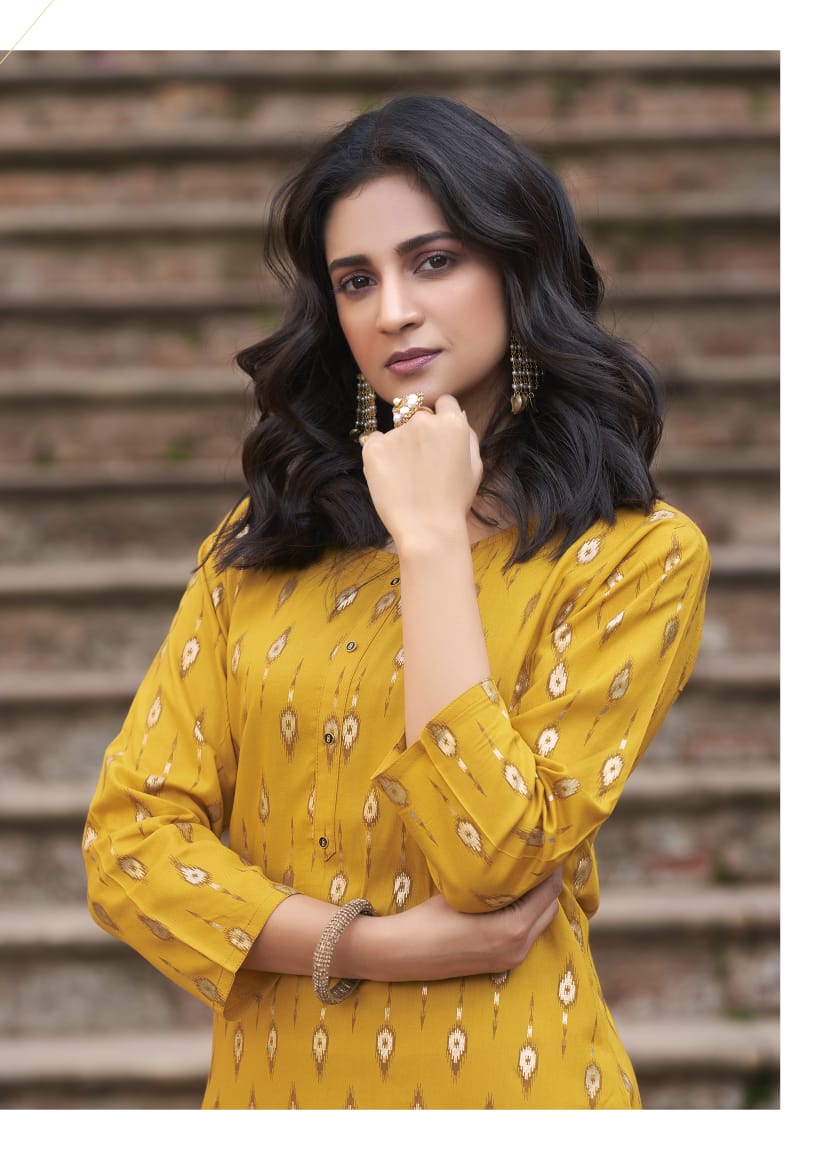 Banwery Colourbar Latest Fancy Heavy Foil Print Ethnic Wear Designer Kurtis Collection
