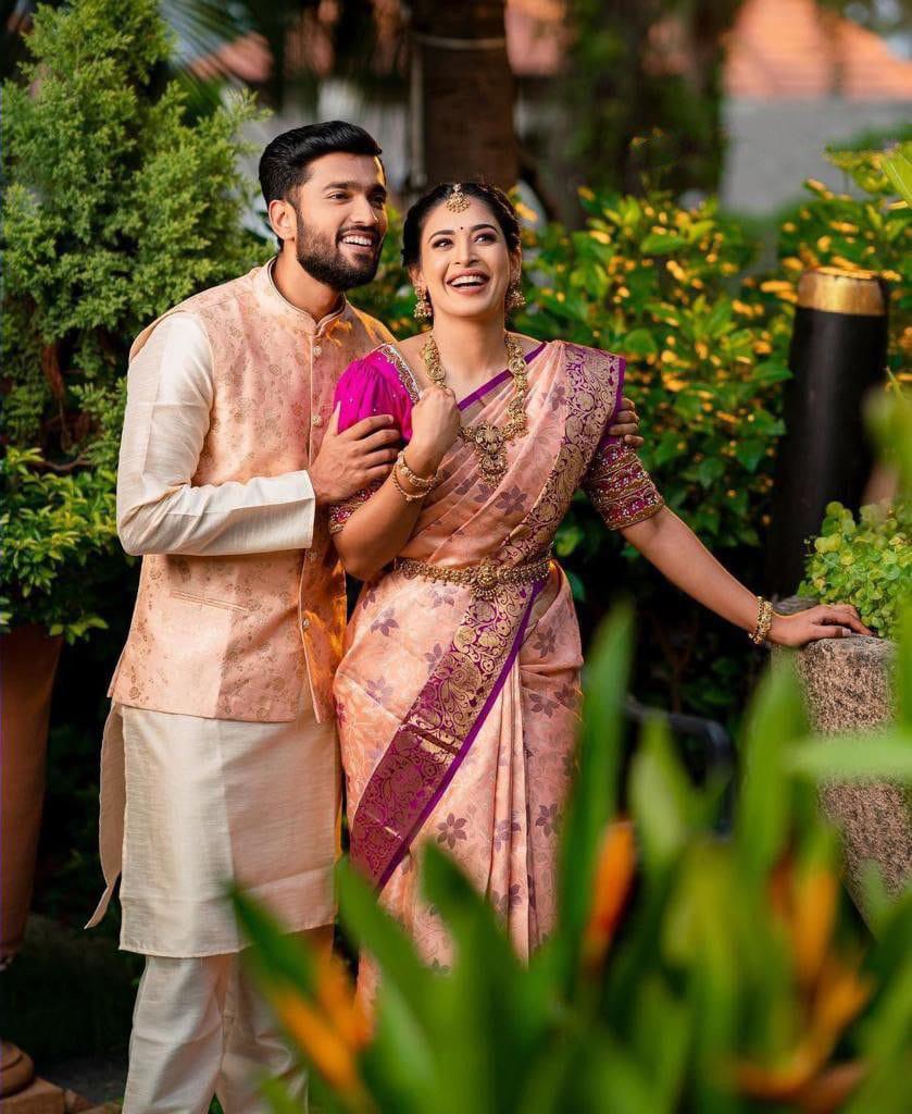 KT 17 Designer Banarasi Silk Sarees Catalog