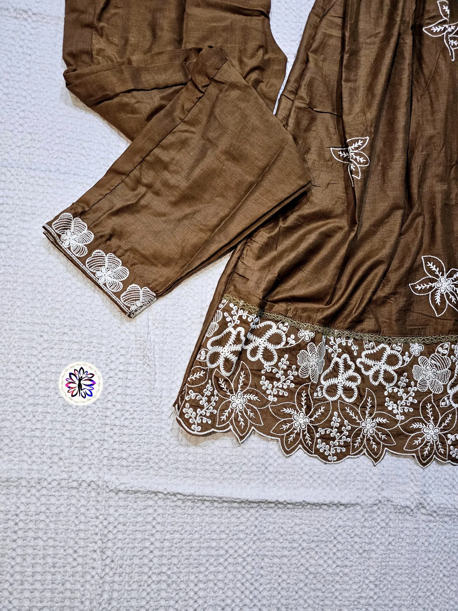 KF 6017 Kalaai Cotton Silk Embroidered Kurti With Bottom Dupatta Exporters In India