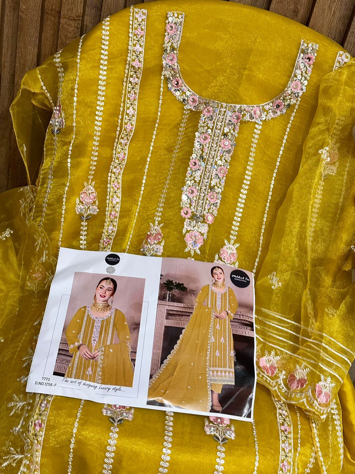 Dn 1258 By Mehboob Tex Organza Pakistani Salwar Suit Exporters in India