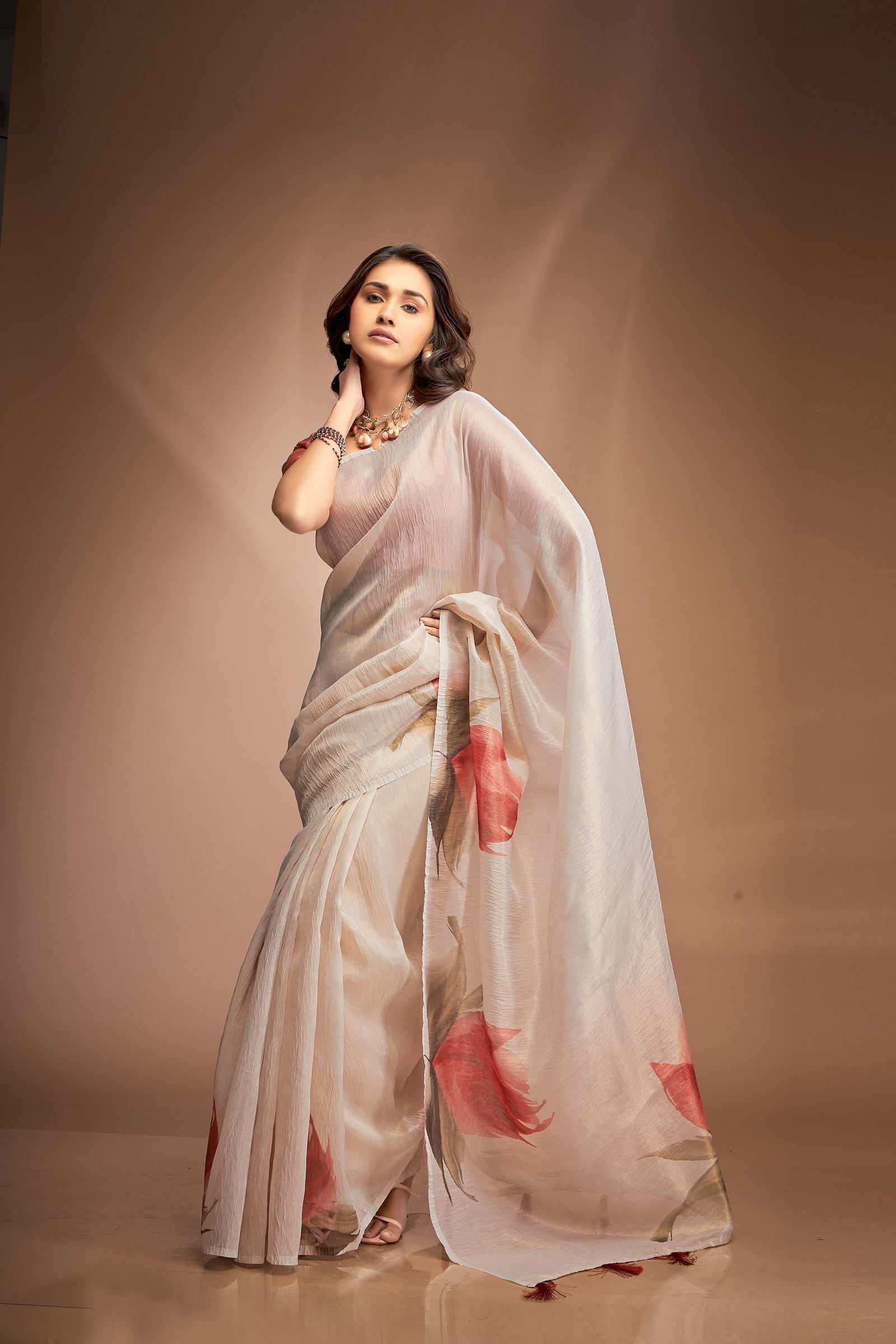 Royal Queen By Kala Jamun Crush Tissue Saree Wholesale Online