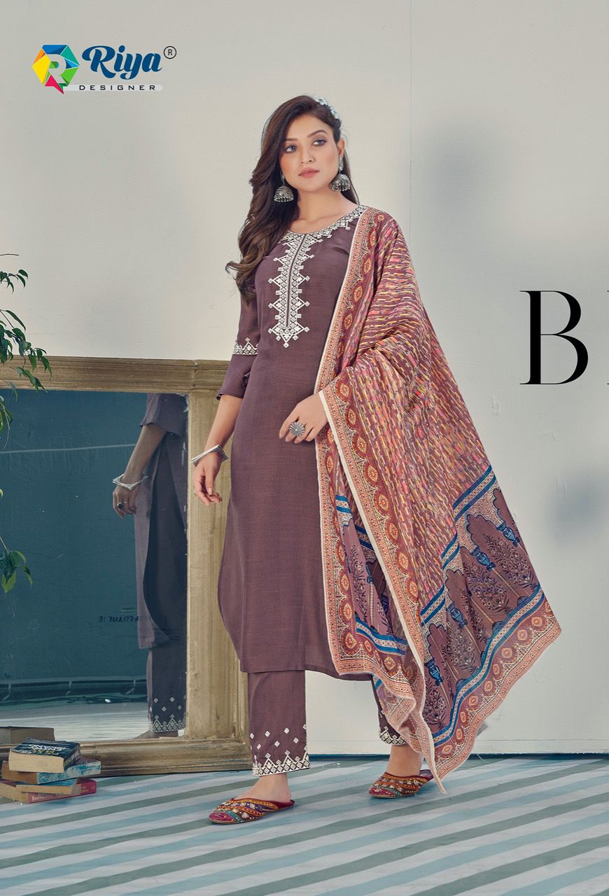 Riya Glamorous New Exclusive Wear Fancy Designer Heavy Ready Made Collection
