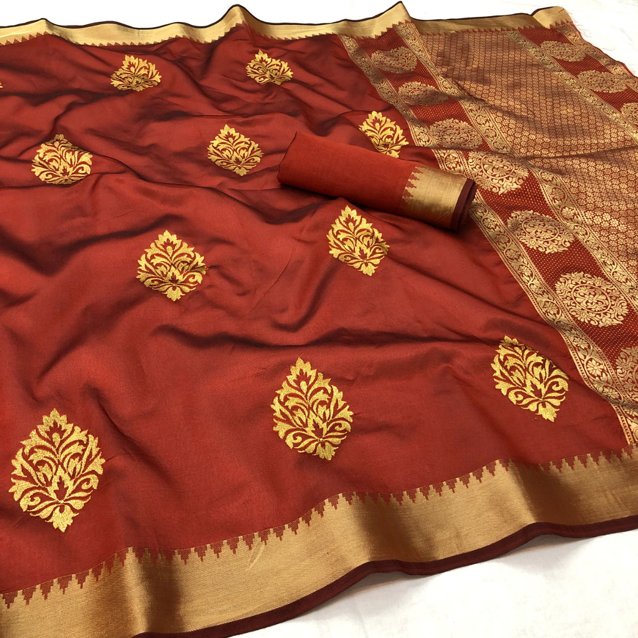 Maahi 16 Latest fancy Designer Festive Wear Heavy Banarasi Silk Saree Collection
