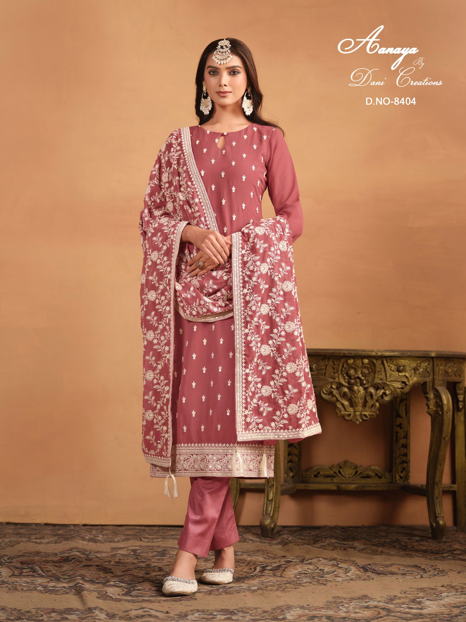 Aanaya Vol 184 By Twisha Faux Georgette Salwar Suits Wholesale Market In Surat