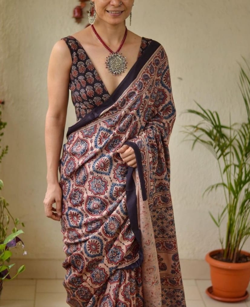 VK 4060 Printed Imported Cotton Daily Wear Sarees