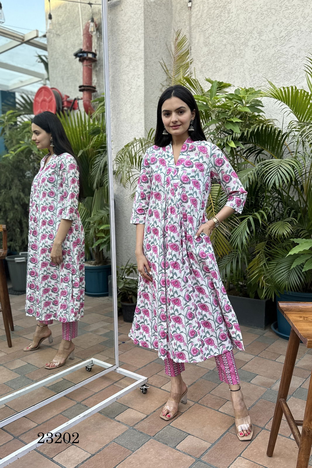 Indira 23202 Cambric Cotton Printed Kurti With Bottom wholesale catalog Surat
