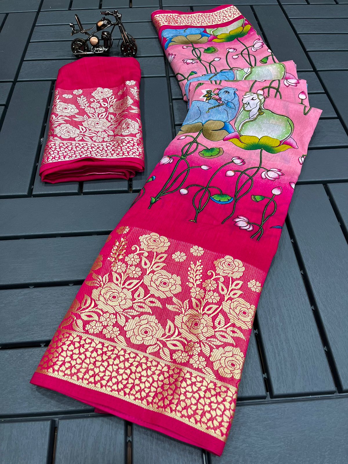 Wow Printed Dola Silk Designer Non Catalog Sarees Catalog