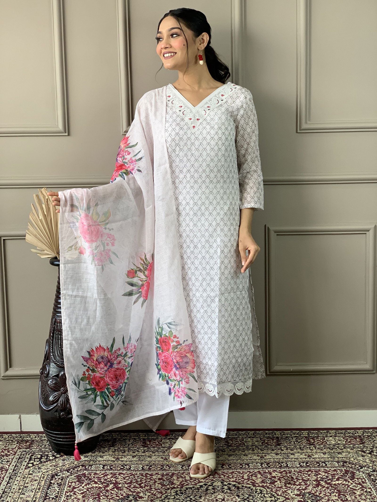 KF 550 Kalaai Designer Straight Cut Kurti With Bottom Dupatta Suppliers In India