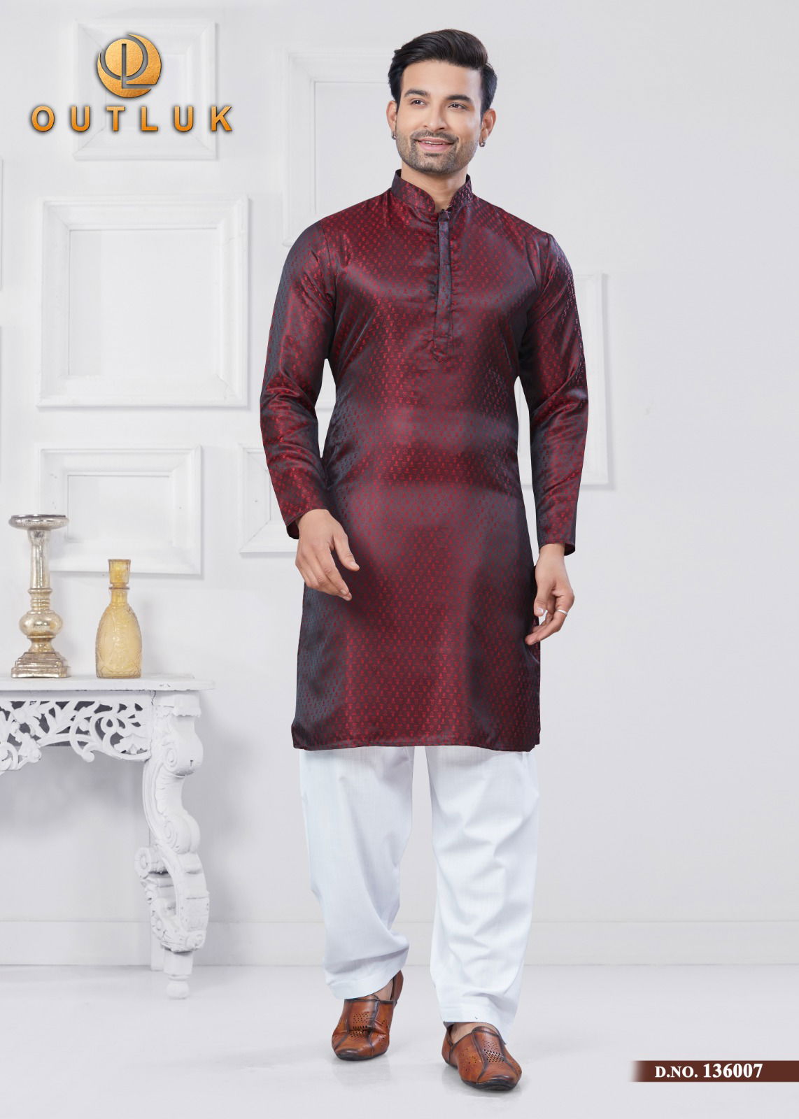 Outluk Vol 136 Jcaquard Silk Mens Wholesale Kurta Pajama Maunfacturers
