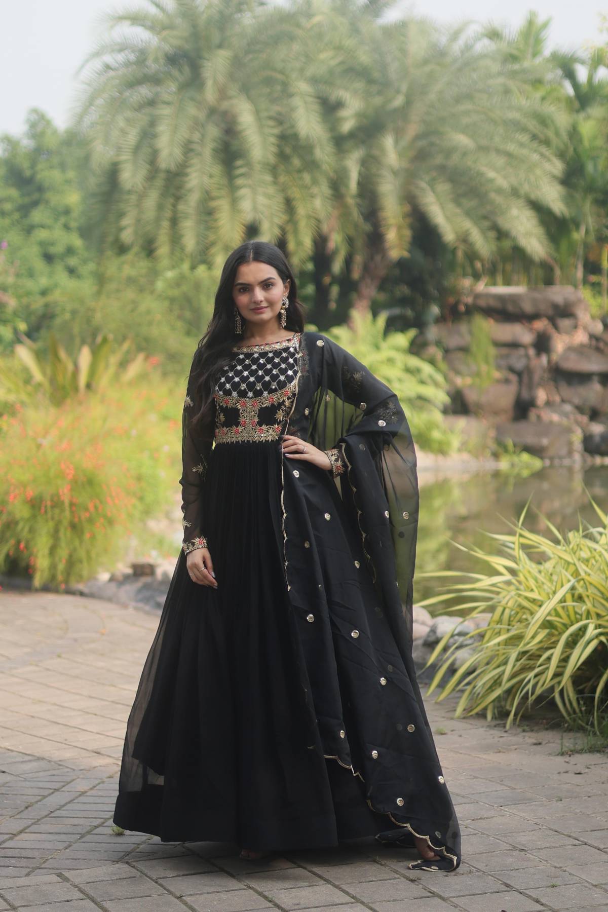 BLACK HEAVY EMBROIDERED INDIAN WEDDING & EVENING GOWN - Asian Party Wear