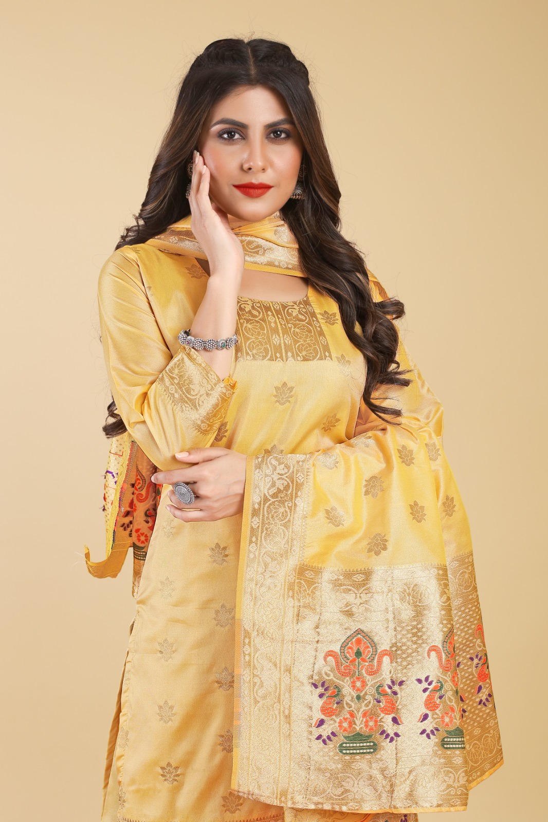 Royal Rajgharana Sarees Paithani Silk Suit Unstitched Fabrics With Dupatta  Price in India - Buy Royal Rajgharana Sarees Paithani Silk Suit Unstitched  Fabrics With Dupatta online at undefined
