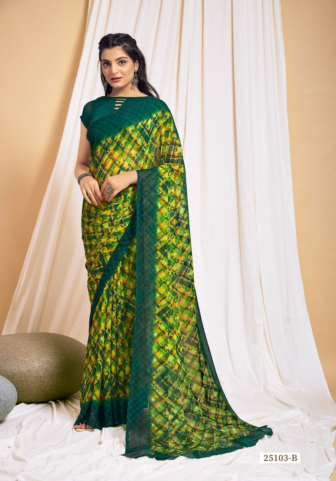 Women's Soft Chiffon Saree (Green) - stavacreation – Trendia