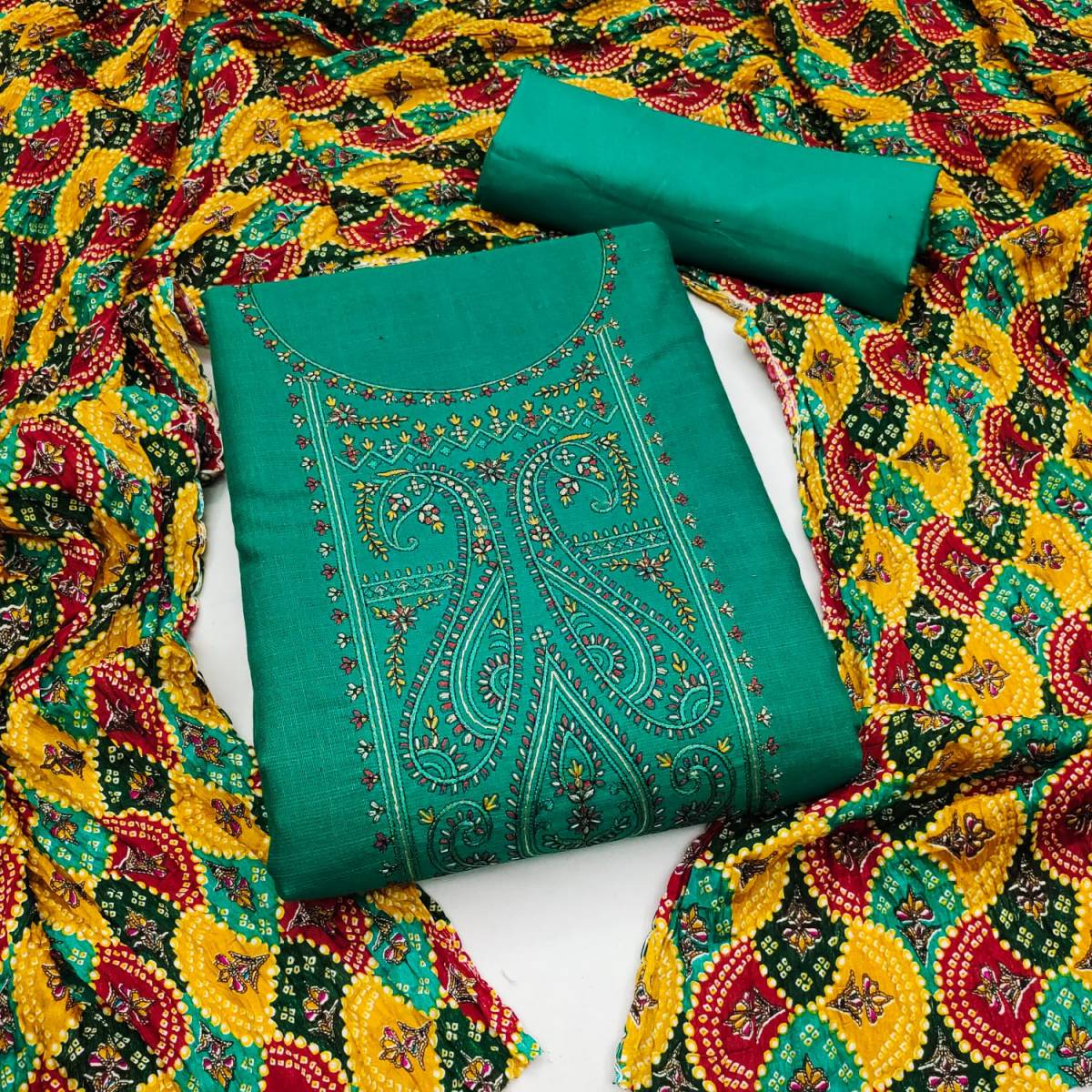 Aari Embroidery Fused With Hand Cut Daana Work Kashmiri Suit, Women Dress,  Indian Ethnic Wear, Salwar Suit, Designer Suit, Salwar Kameez - Etsy