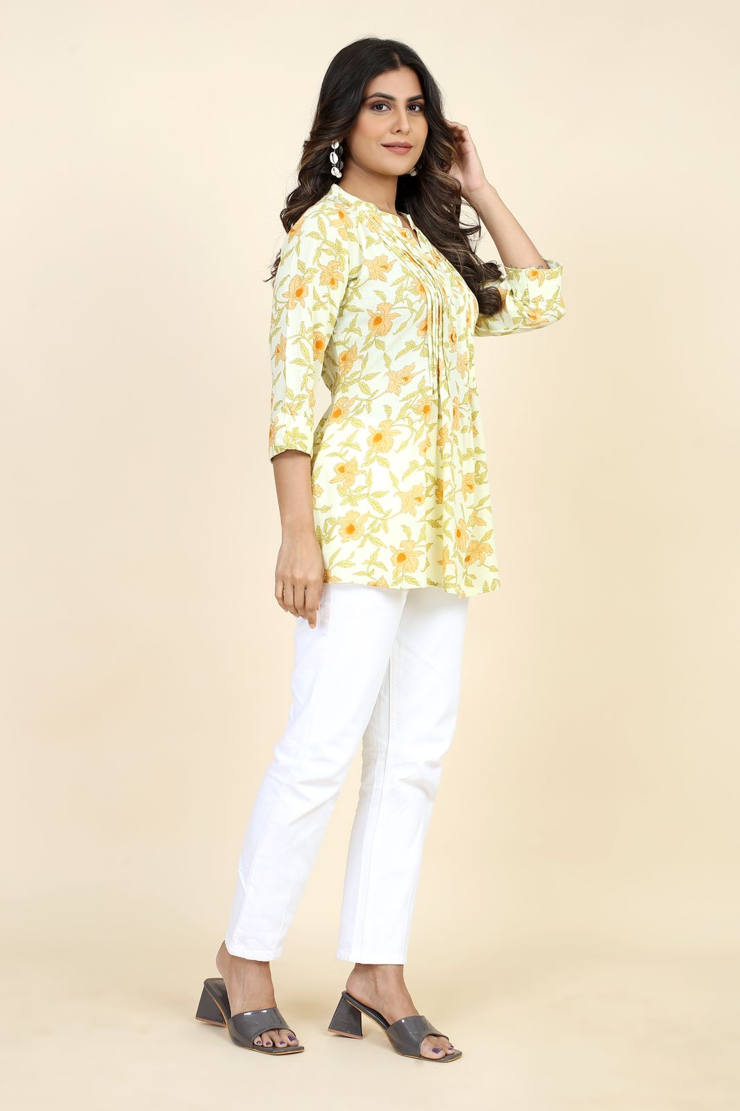 Wholesale Ladies Tops in Surat