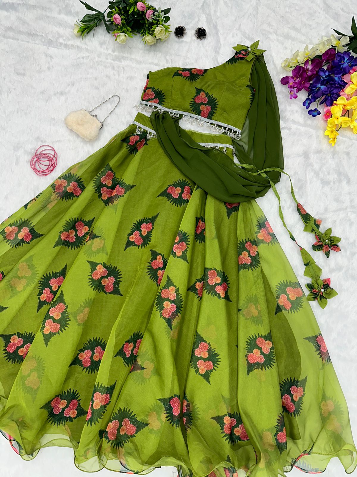 Girls Kids Lehenga Choli Fancy Dress Costumes at Rs 300 in Greater Noida |  ID: 2851978116312
