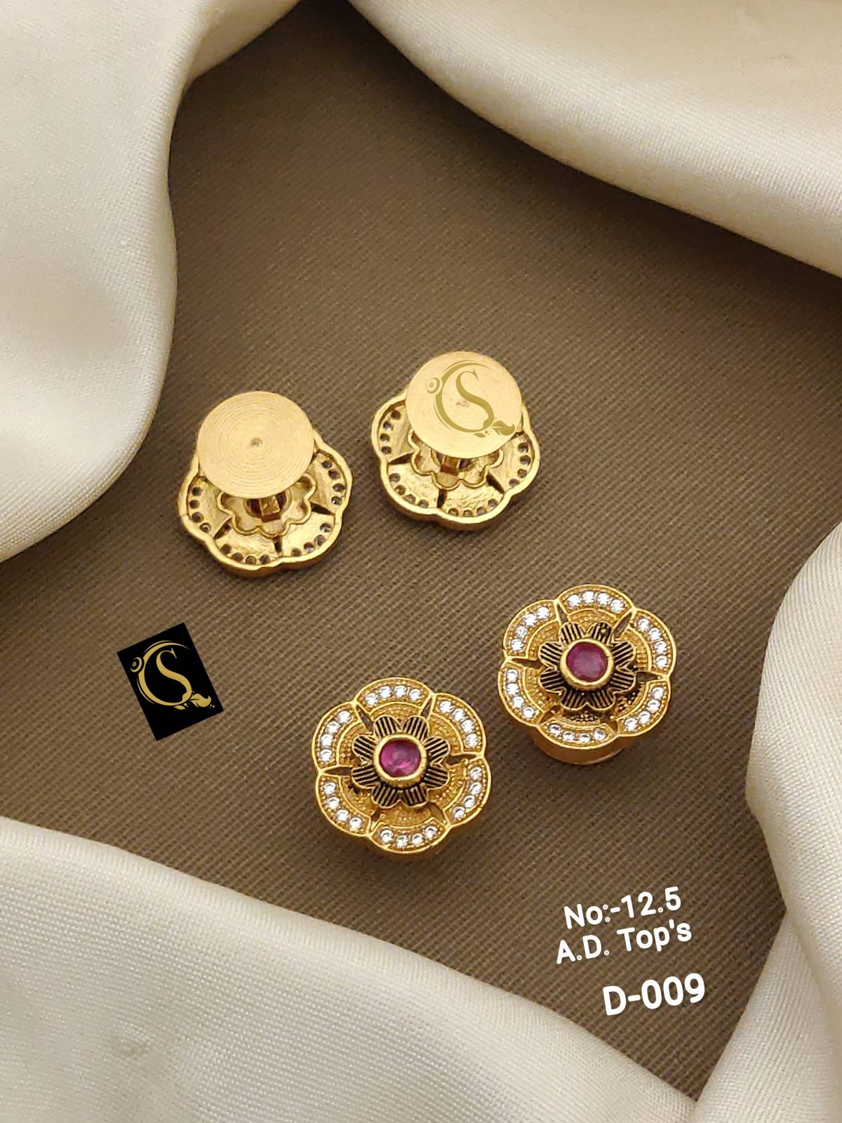 22Kt Plain Gold Earrings (2.430 Grams)/ Gold Ear Tops | Mohan Jewellery