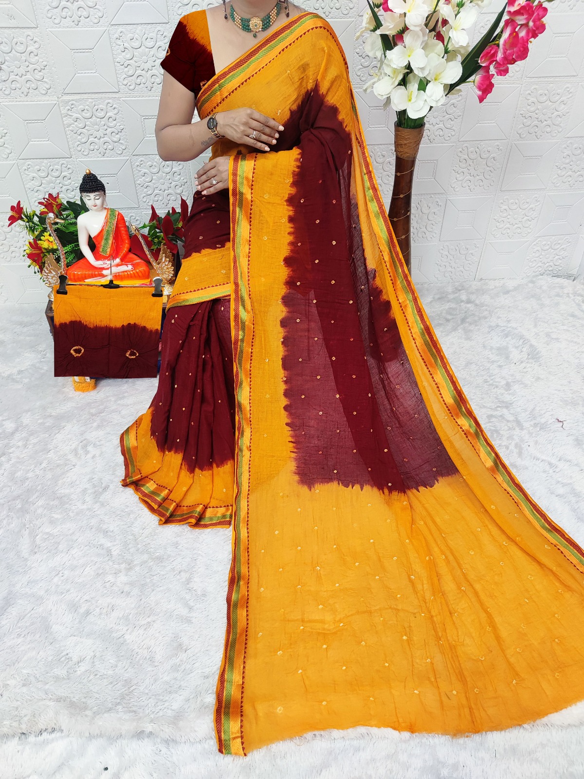 Jalnidhi Kum Kum Wholesale New Special Red And Pilla Bandhani Saree  Catalogs - textiledeal.in