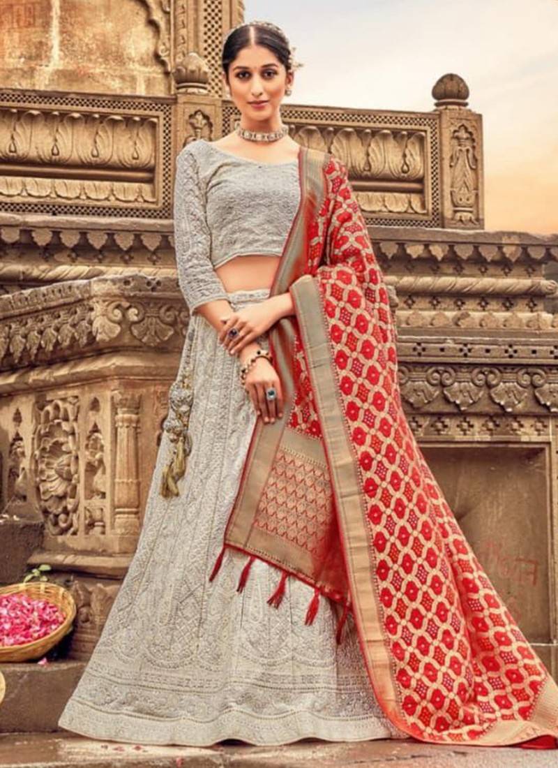 Georgette Hand Work Wedding Lehenga In Chikankari With Parsi Gara  Embroidery at Rs 46500 in Lucknow