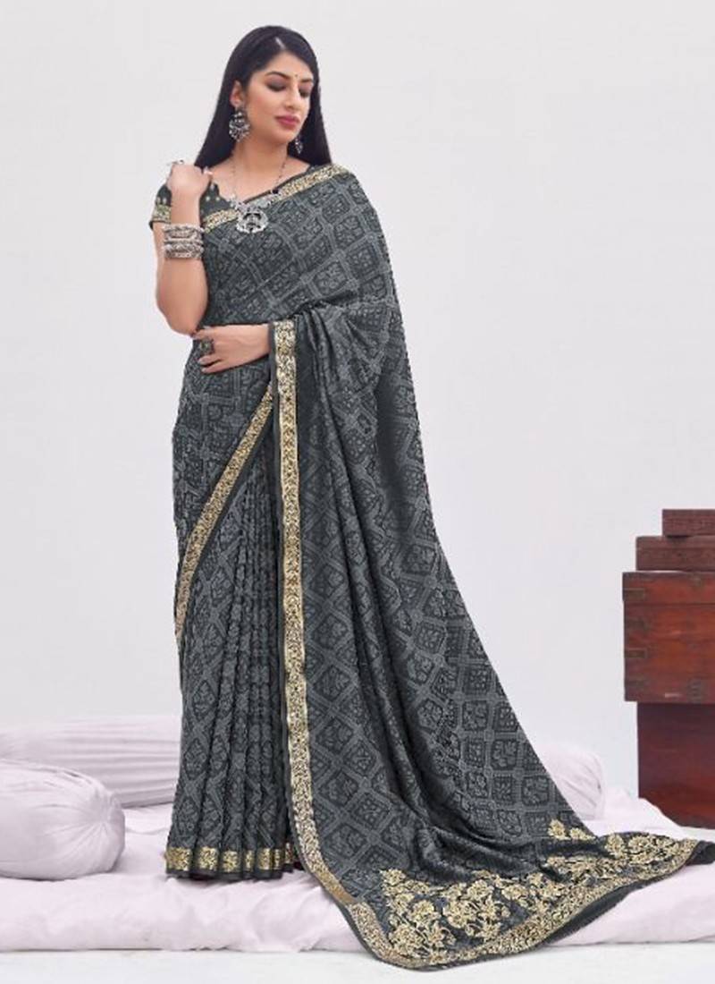 Buy SATINTHRID Self Design, Solid/Plain Bollywood Georgette Grey Sarees  Online @ Best Price In India | Flipkart.com
