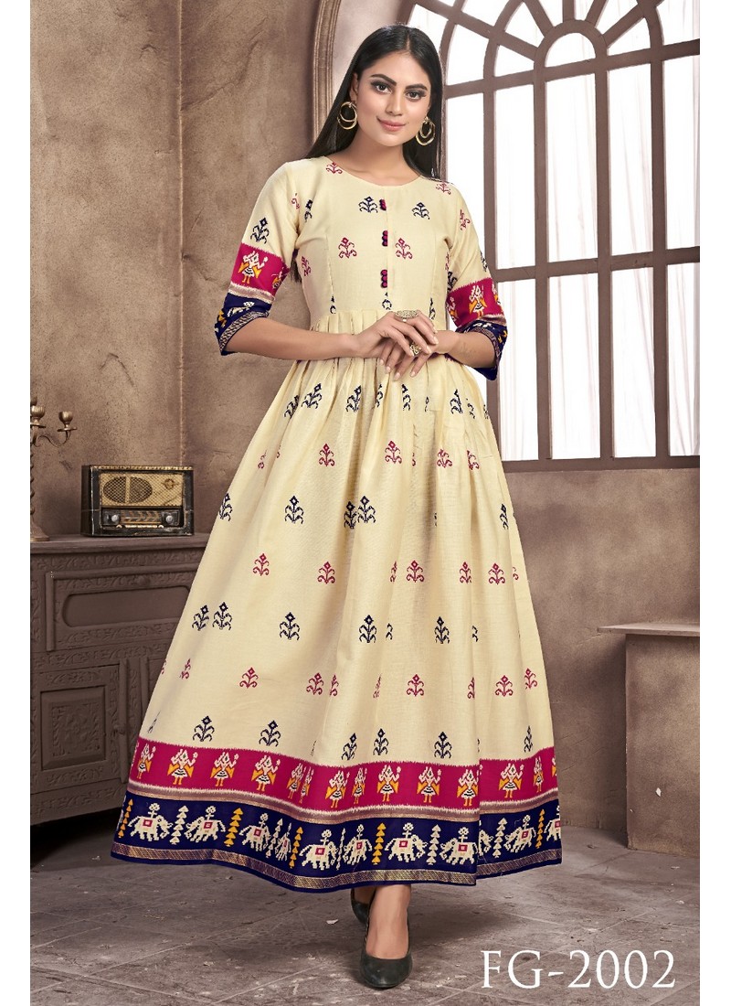 Women Printed Pure Cotton Gown Kurta Price in India, Full Specifications &  Offers | DTashion.com