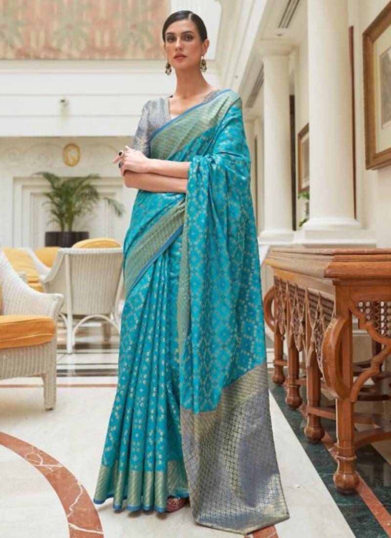 Buy Blue And Red Banarasi Saree online-Karagiri