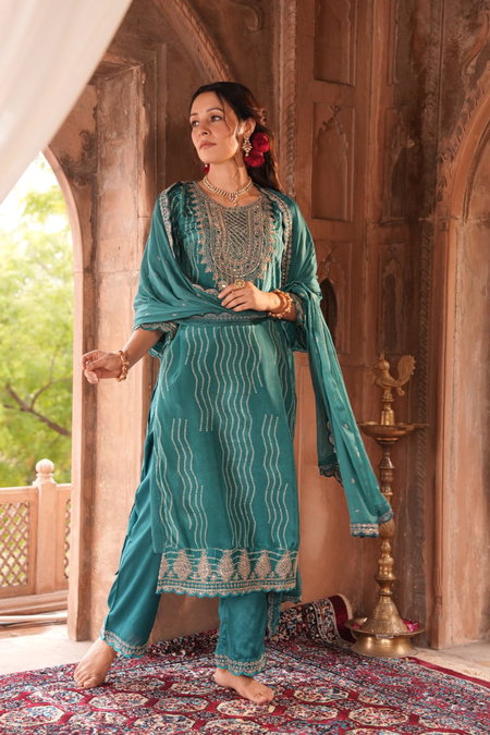 Naisha K 109 Crepe Fancy Readymade Dress Wholesale Clothing Distributors In India