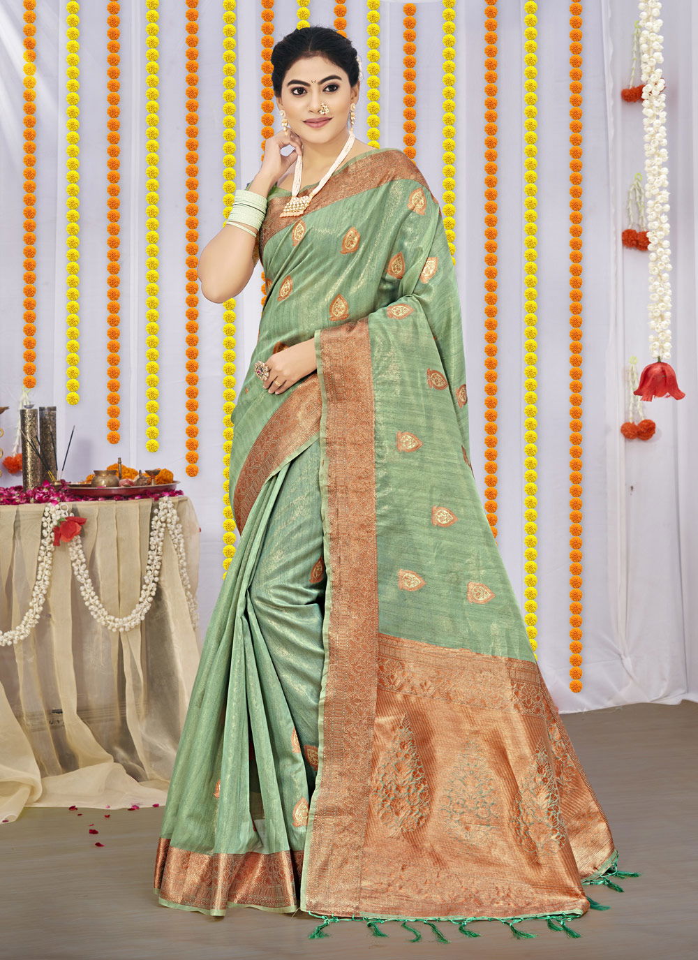 Sangam Padmini 4 Organza Weaving Rich Pallu Wholesale Saree Collection	