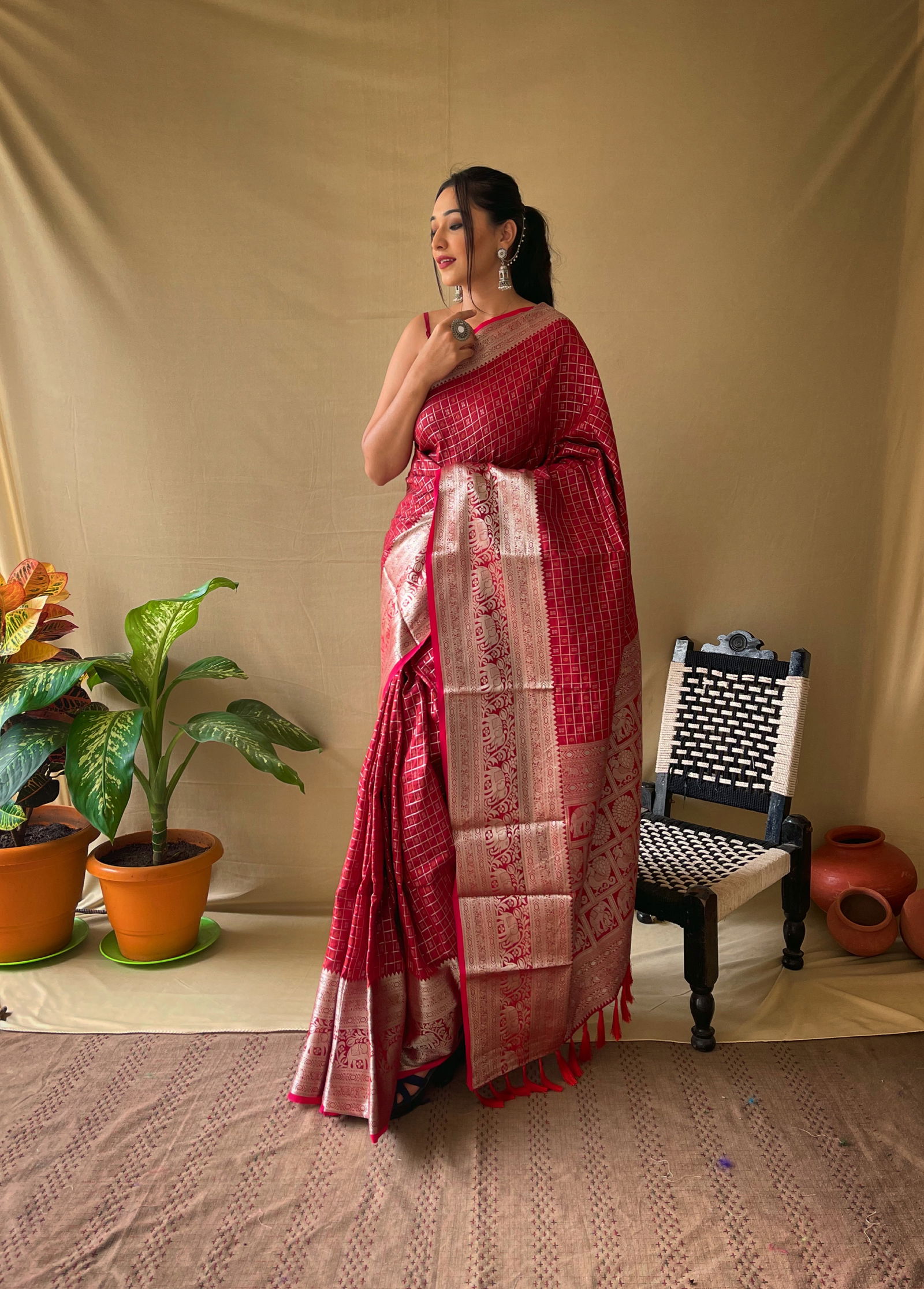 Khicha Checks Colors Designer Sarees Catalog