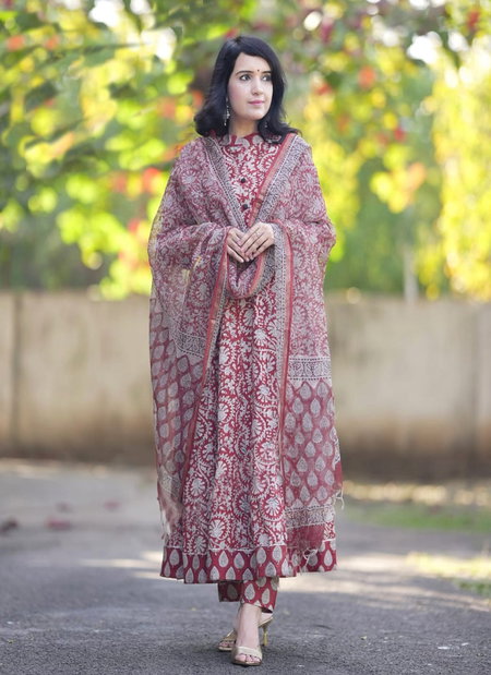Dhruvi 313 Viscose Printed Anarkali Kurti With Bottom Dupatta Suppliers In India