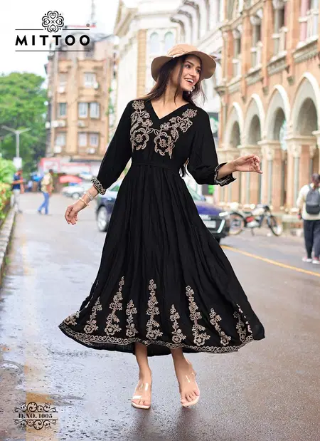 Queen By Mittoo Rayon Weaving Thread Worked Anarkali Kurti Wholesale Market
