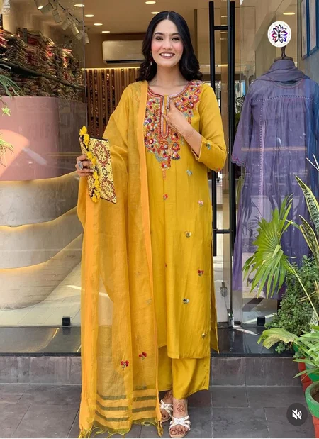KF 1009 Kalaai Mul Chanderi Kurti With Bottom Dupatta Orders In India
