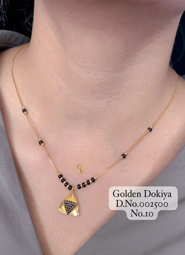 4 AD Diamond Daily Wear Golden Mangalsutra Dokiya Wholesale Shop In Surat
