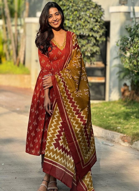 AV Viscose Printed Anarkali Kurti With Bottom Dupatta Online Wholesale