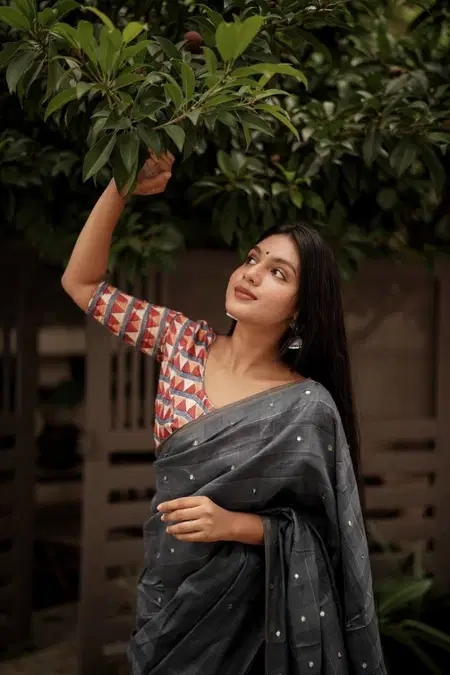 Kc 626 Traditional Wear Linen Printed Fancy Saree Wholesale Clothing Suppliers In India