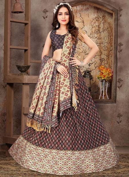 Black And Pink Designer Pattern Net Ladies Fancy Lehenga Choli For Casual  And Party Wear at 11550.00 INR in Thane | Kv Dress Wala